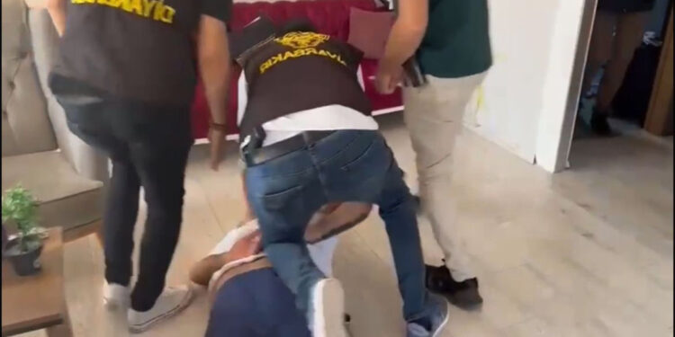 Diyarbakır'da güzellik merkezine fuhuş baskını