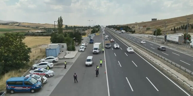 2 milyon 526 bin 729 araç denetlendi