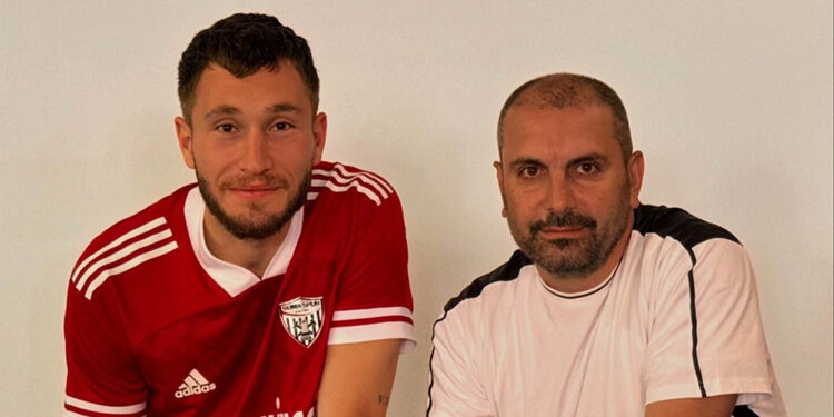 Somaspor, kaleci Onur Tekin'le sözleşme imzaladı