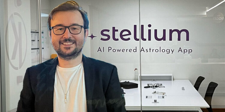 Yapay zeka tabanlı yerli astroloji uygulamasına yeni özellik eklendi