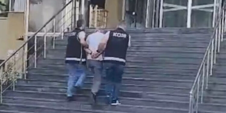 FETÖ'nün 'Sivas Bölgesi Mahrem İmamı' yakalandı