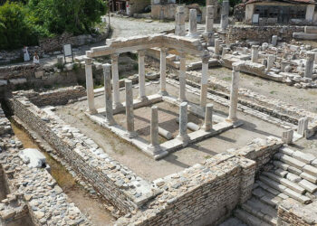 Dünyanın en büyük mermer antik kenti havadan görüntülendi