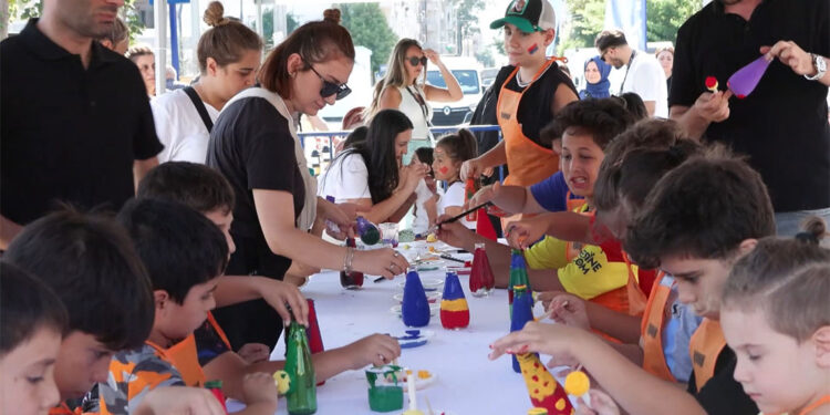 Çocuklar 'Sokakta Oyun Var' etkinliğinde buluştu