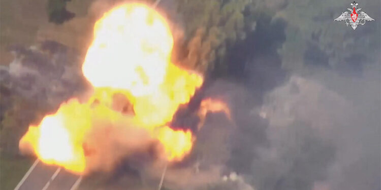 Ukrayna'ya ait çok sayıda İHA ve füze imha edildi