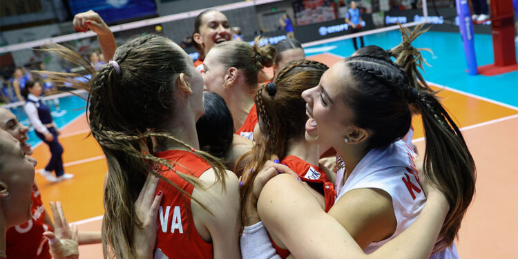 TFF'den U20 Kadın Milli Voleybol Takımı'na tebrik
