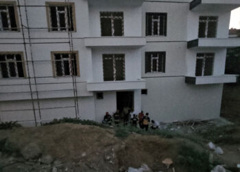 Genç işçi asansör boşluğuna düşerek yaşamını yitirdi