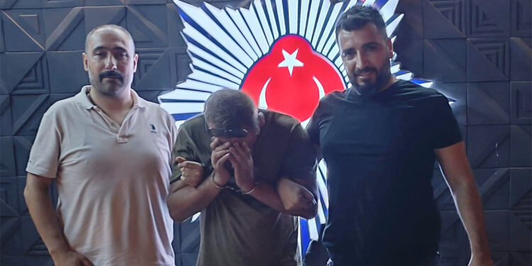 32 yıl 11 ay hapisle aranan hükümlü yakalandı