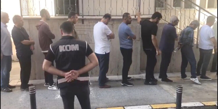 Başakşehir Tapu Müdürlüğünde rüşvet operasyonu