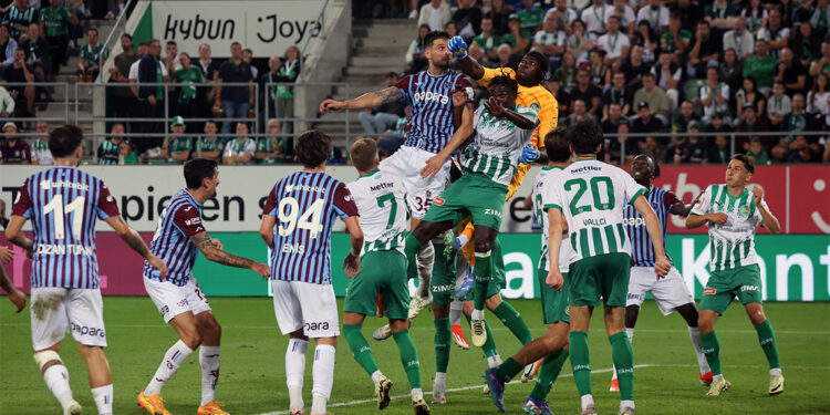 Trabzonspor St. Gallen ile golsüz berabere kaldı