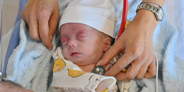 980 gram doğan Işık bebeğe anjiyo, literatüre geçti