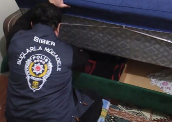 Mersin merkezli 6 ilde dolandırıcılık operasyonu