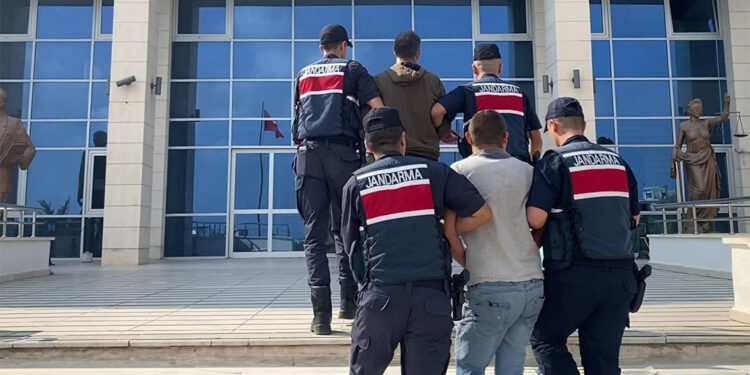 Orman yaktıkları tespit edilen 2 kişi tutuklandı