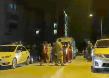 Elazığ'da gelin ve damat tarafı birbirine girdi
