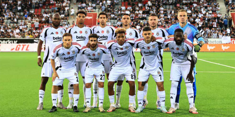 Beşiktaş UEFA Avrupa Ligi'nde kalmak için sahada