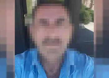 Babasını tabancayla öldürüp polise teslim oldu