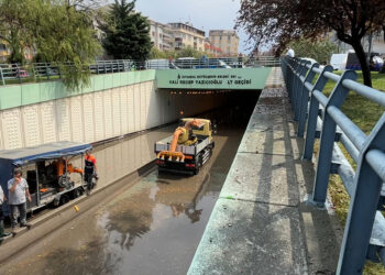 İstanbul yağmura teslim oldu