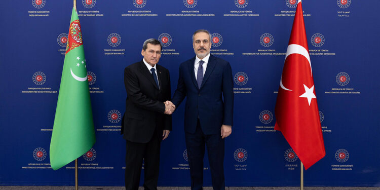 Bakan Fidan, Türkmenistan Dışişleri Bakanı ile görüştü