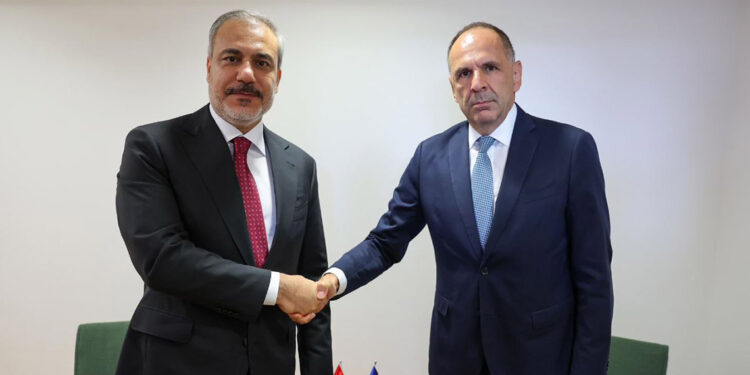 Bakan Fidan, Yunanistan Dışişleri Bakanı ile görüştü