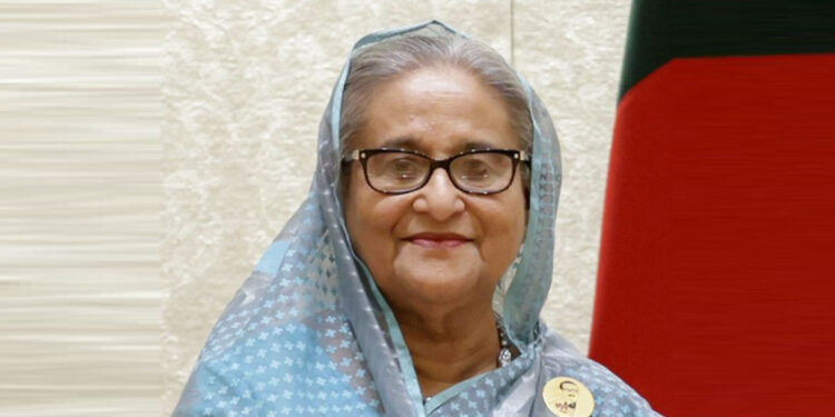 Bangladeş Başbakanı istifa etti