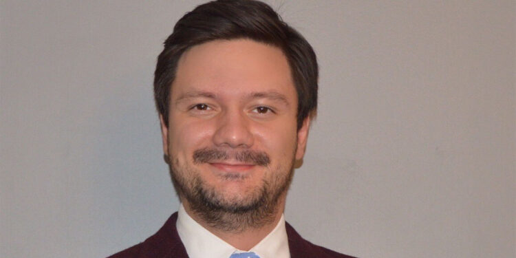 CHP'li belediye meclis üyesinin evde başından vurulmuş cesedi bulundu