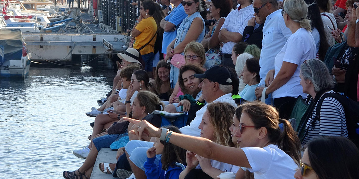 Çanakkale Boğazı Yüzme Yarışması'nın 37'ncisi gerçekleştirildi