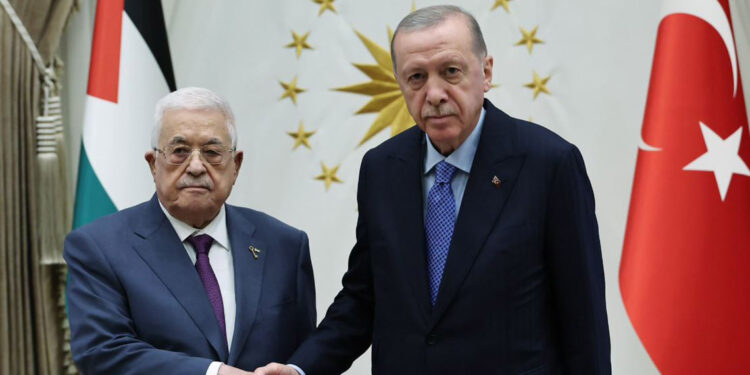 Cumhurbaşkanı Erdoğan Filistin Devlet Başkanı Abbas’ı kabul etti
