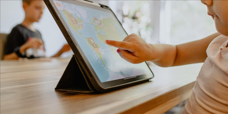 'Dijital Aile' mobil uygulaması hayata geçirildi