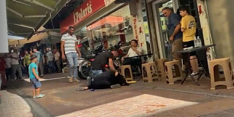 Dini nikahla yaşadığı kadını öldüresiye dövdü