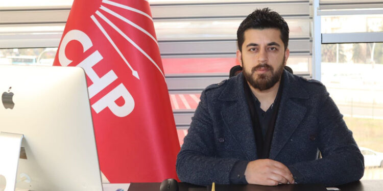 Toplumdaki mutsuzluk ve huzursuzluk artmaktadır