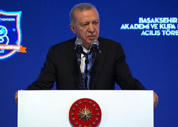 Erdoğan, Başakşehir Futbol Akademisi açılış törenine katıldı