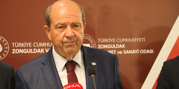 Barış Harekatı'na katılan gazilerle kucaklaştım