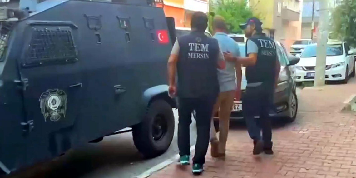 FETÖ'ye 21 ilde 'Kıskaç-24' operasyonu; 55 gözaltı