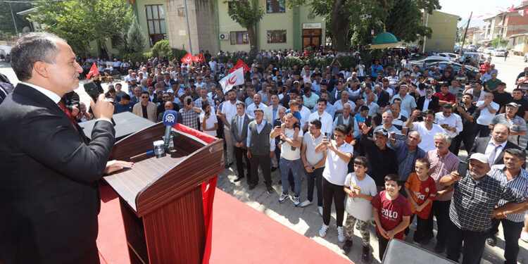 Fatih Erbakan: İstihdama yönelik yatırım yapacağız