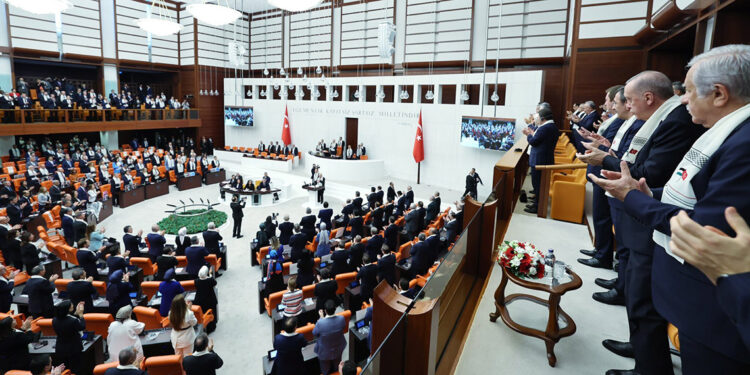 Filistin Devlet Başkanı Abbas'tan TBMM'de tarihi konuşma