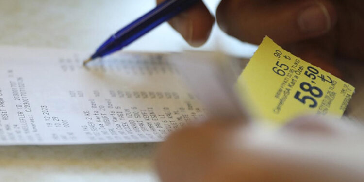 Fiyat etiketi denetimlerinde 210,5 milyon TL idari para cezası uyguladı