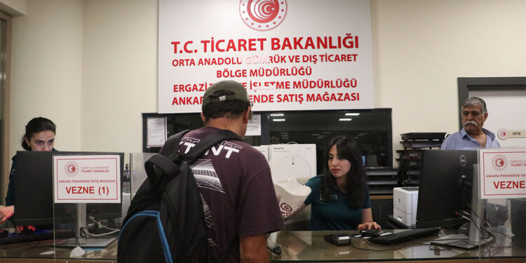 Gümrükte tasfiyelik hale gelen eşyalar ekonomiye kazandırıldı