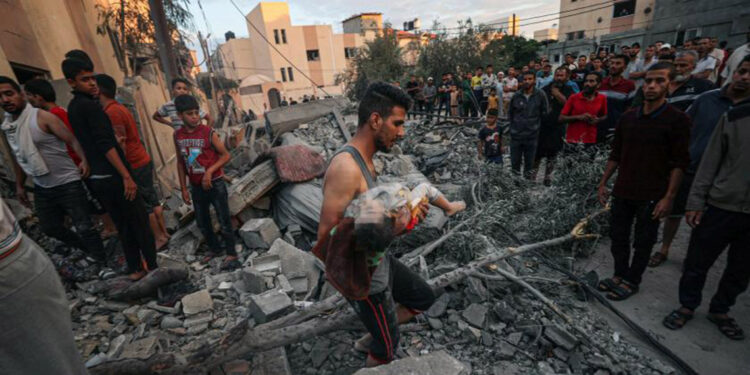 Gazze'de ölü sayısı 39 bin 677'ye ulaştı