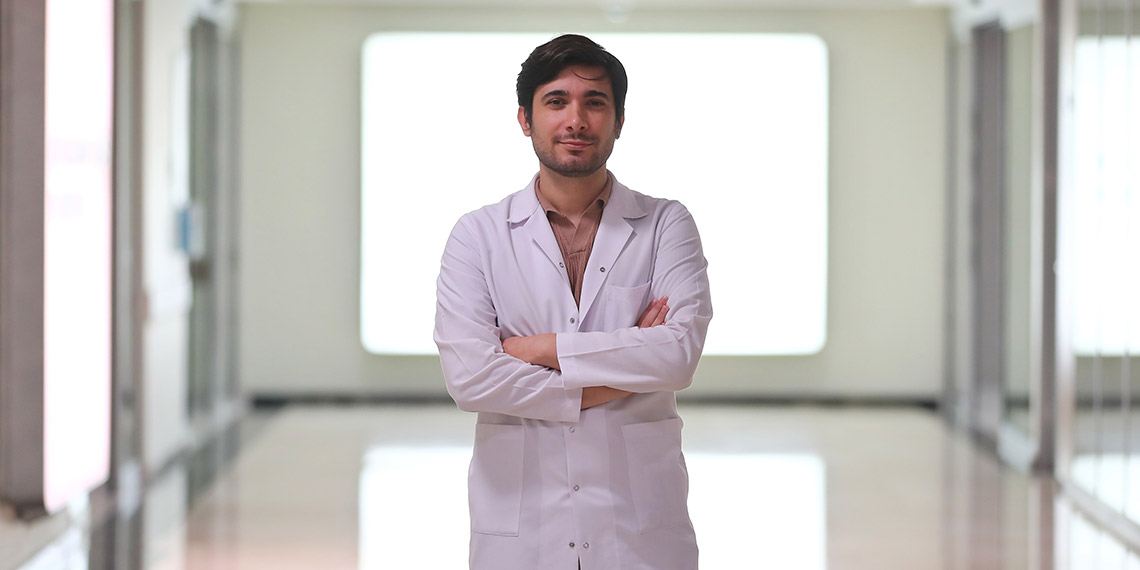 Halsizlik, baş ağrısı ve ateş; maymun çiçeği virüsünün belirtileri olabilir