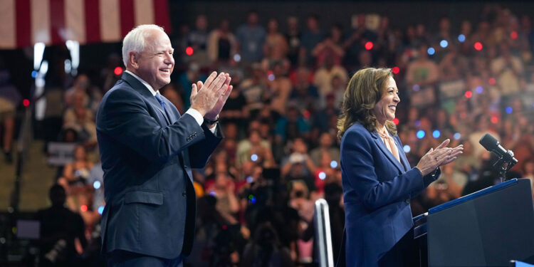 Harris’in başkan yardımcısı seçtiği Tim Walz’a Obama’dan tebrik