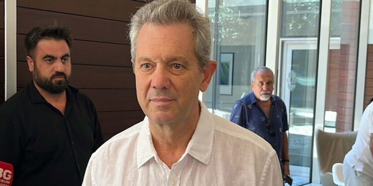 Hasta yakını ile çıkan arbedede kalp krizi geçiren doktor, mesleği bıraktı