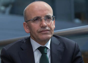 Hazine ve Maliye Bakanı Mehmet Şimşek istifa iddialarını yalanladı
