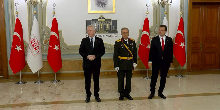 İstanbul Valiliği'nde 30 Ağustos Zafer Bayramı töreni