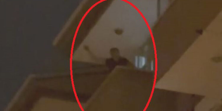 İşitme engellinin rehin aldığı ablası ve 2 yeğenini, polis kurtardı