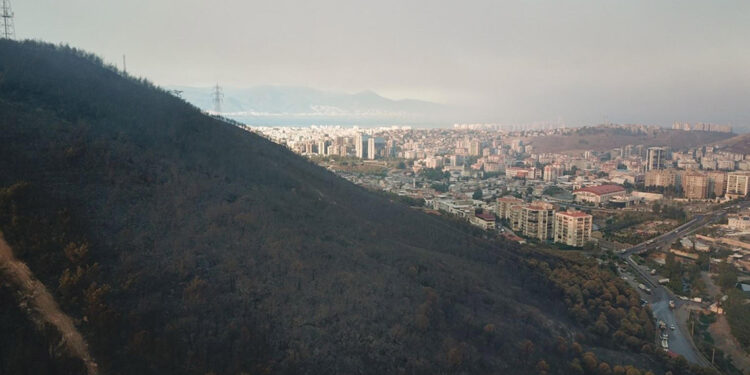 İzmir'deki yangın felaketinde 3’üncü gün; acı tablo gün ağarınca ortaya çıktı