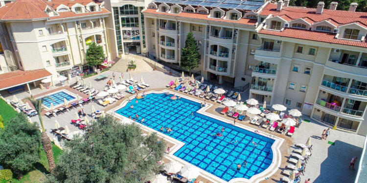 Marmaris'te 5 yıldızlı öğrenci yurdu