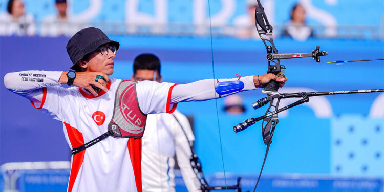 Mete Gazoz, çeyrek finale yükseldi