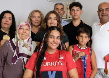 Milli Atıcı Şevval İlayda Tarhan ve ailesi konuştu: Çok gururluyuz