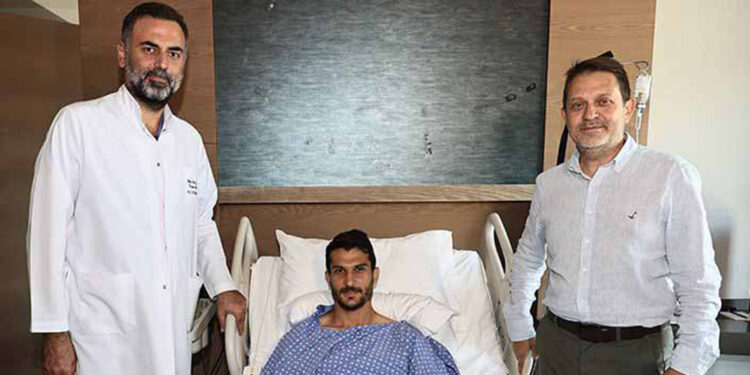 Necip Uysal ameliyat oldu