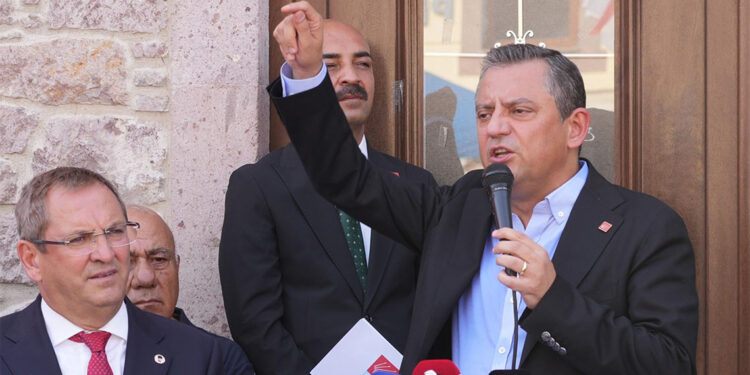 Bu parti Dilruba'ya sahip çıkar