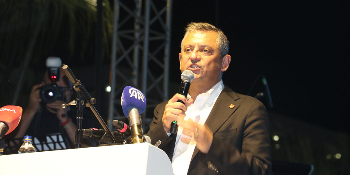 CHP Genel Başkanı Özgür Özel, "Bu partiden ne bölücü çıkar ne din düşmanı ne de bu ülkenin faydasının dışında bir iş yapacak kimse çıkar. Bu parti Dilruba'ya sahip çıkar" dedi.